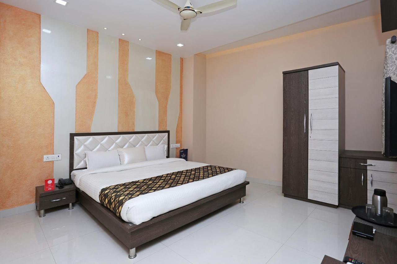 Oyo 10360 Hotel Grand Manoranjan Gorakhpur Exterior photo